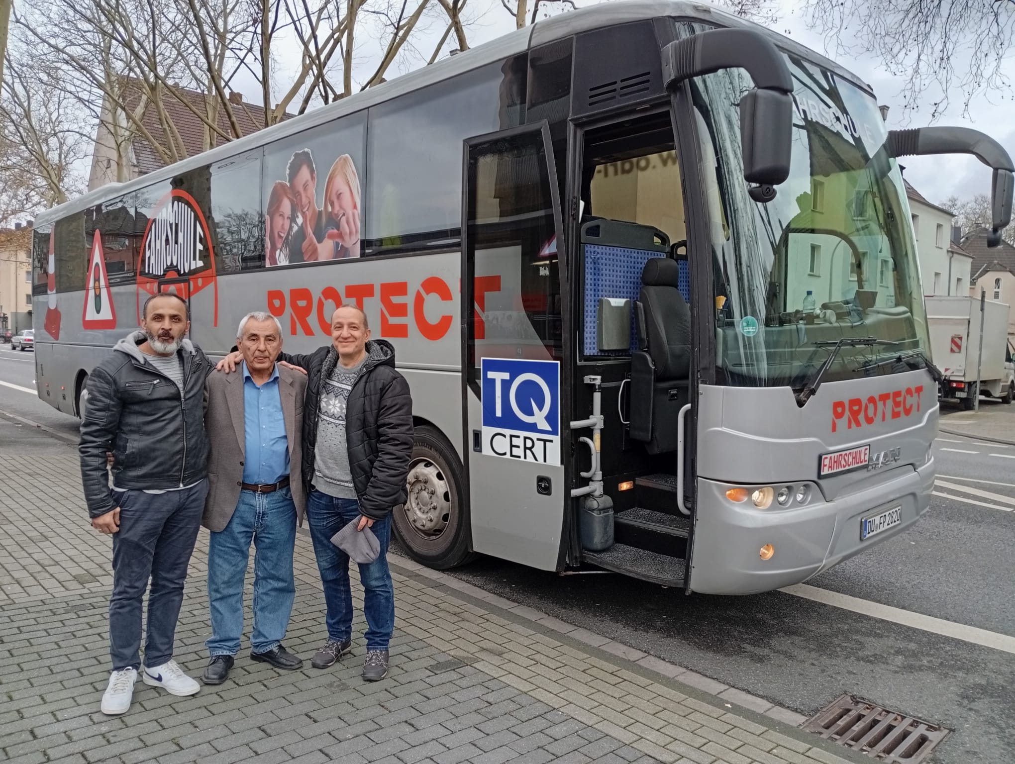 Bus
